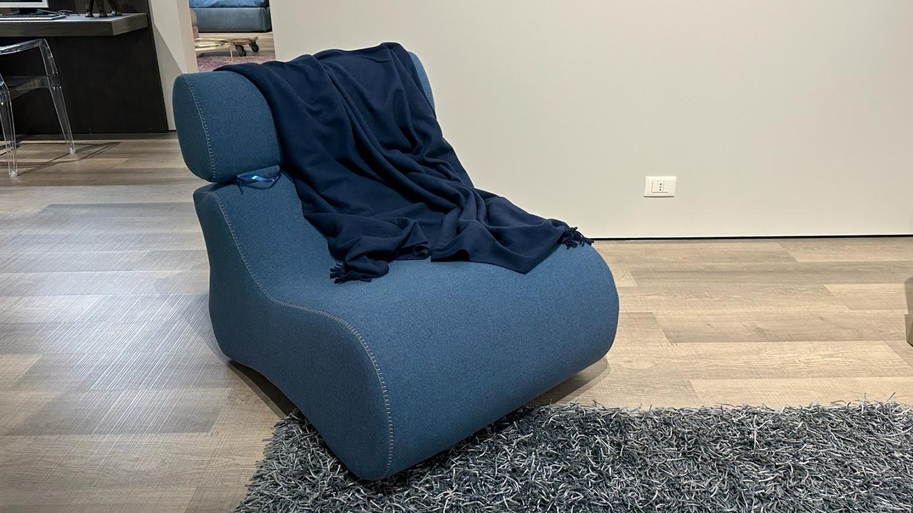 Poltrona Club in tessuto blu