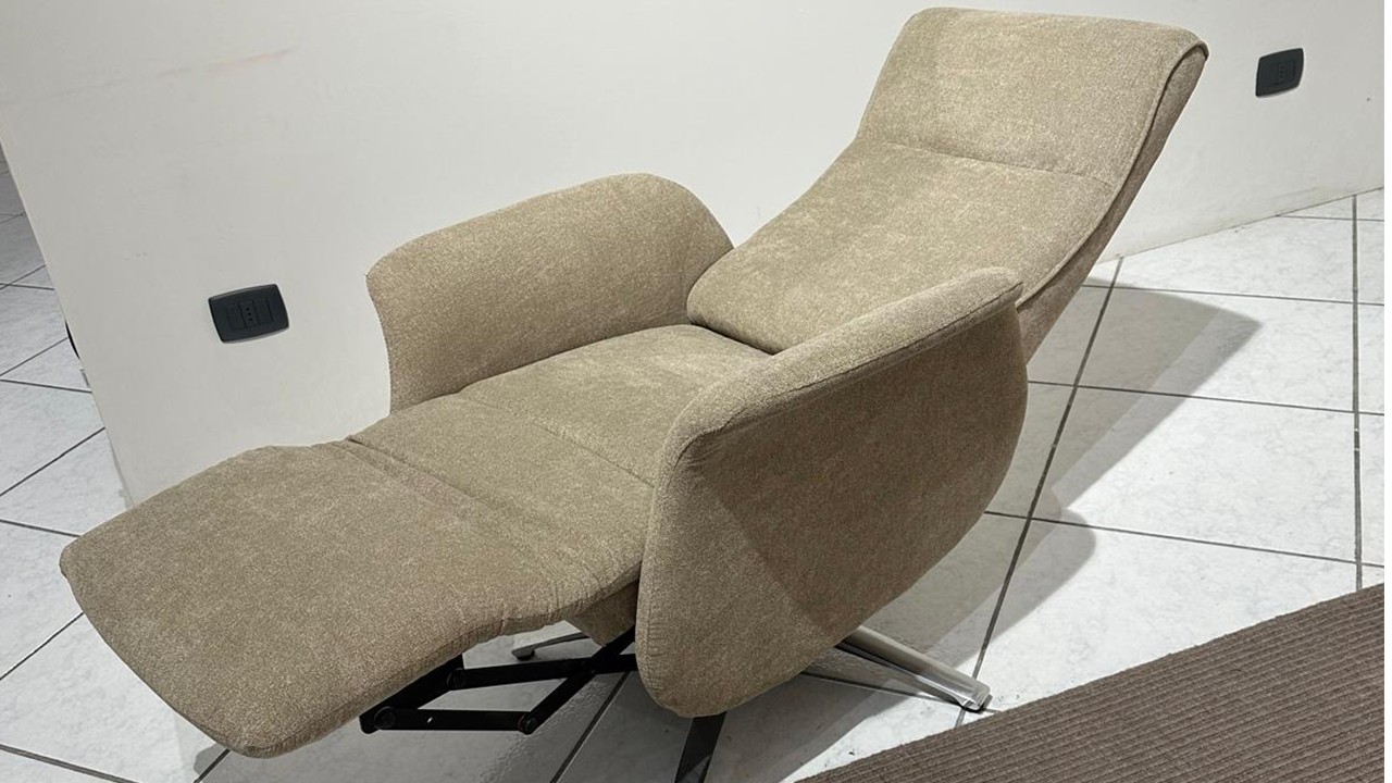 Poltrona Mary con relax manuale
